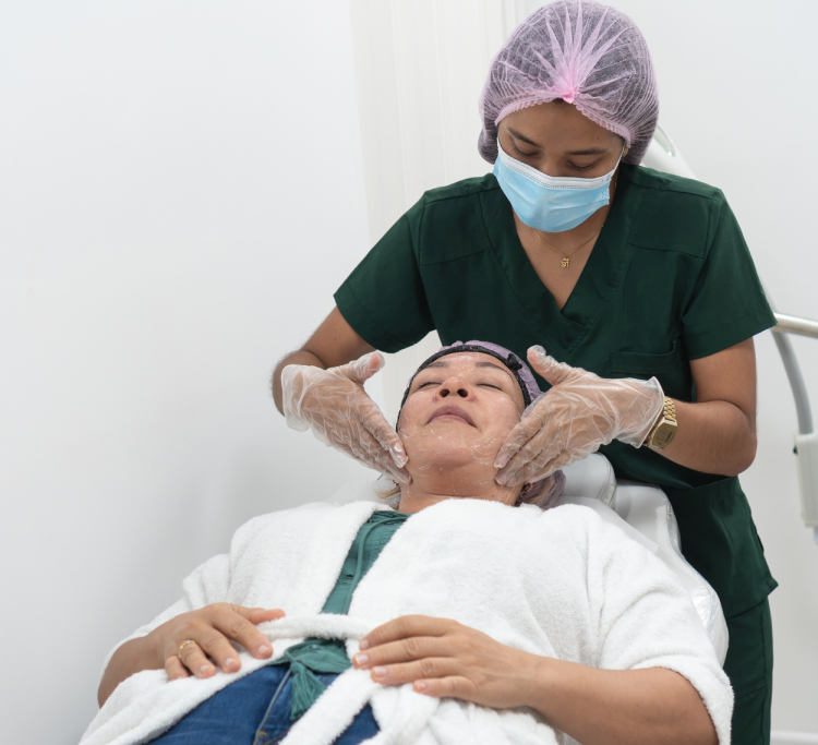 Revision facelift before and after illustration